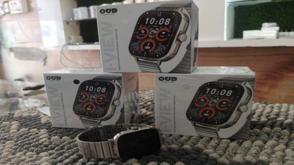 OUD SMART WATCH